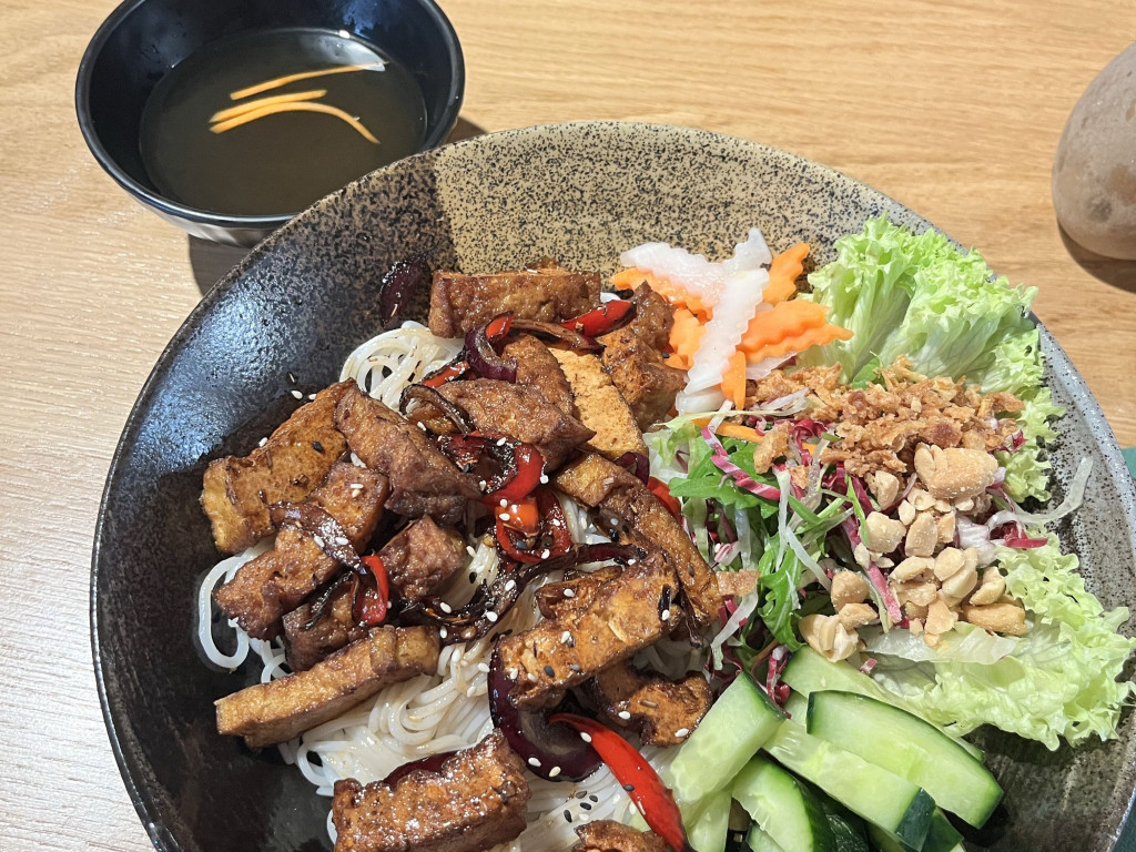 Hochgeladen von: angisun