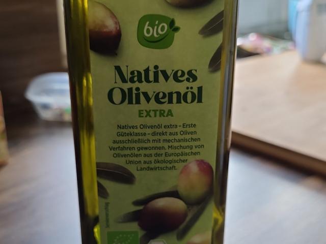 Hochgeladen von: Keriana Hochgeladen von: Keriana