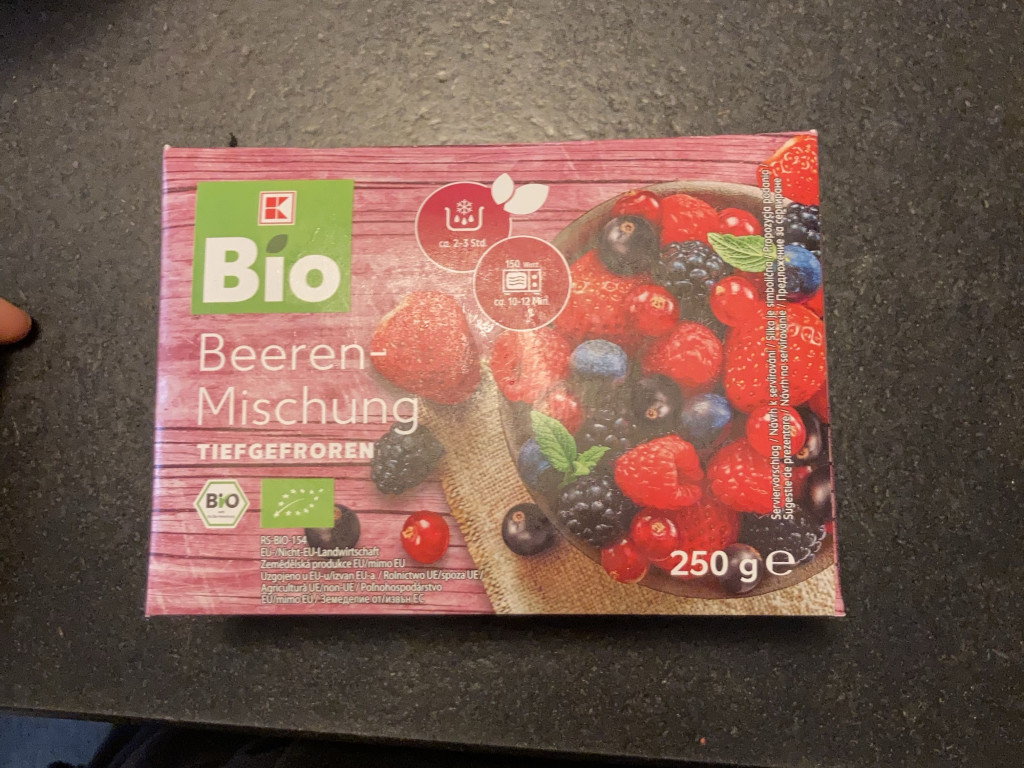 Hochgeladen von: Annashifter111