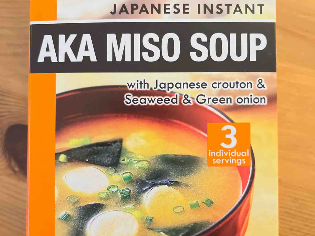 Aka Miso Soup, with Japanese crouton & Seaweed & Green   | Hochgeladen von: Foodguy