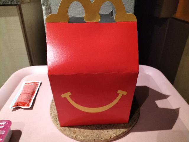 Happy meal, Cheeseburger von Dori H. | Hochgeladen von: Dori H.