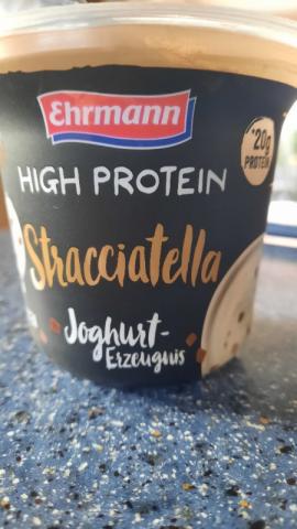 High Protein Stracciatella Joghurt by hanutataa | Hochgeladen von: hanutataa