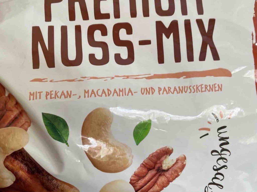 Premium Nuss-Mix, mit Pekan-,Macadamia- und Paranusskernen von G | Hochgeladen von: Grobinet