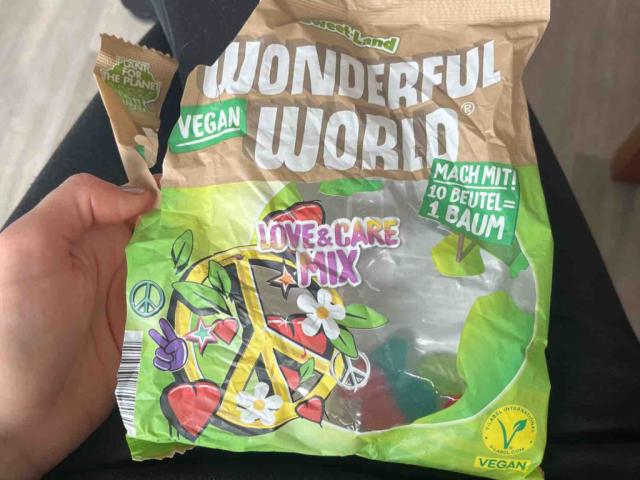 wonderful world, Veganes fruchtgummi by annekehugenberg | Uploaded by: annekehugenberg