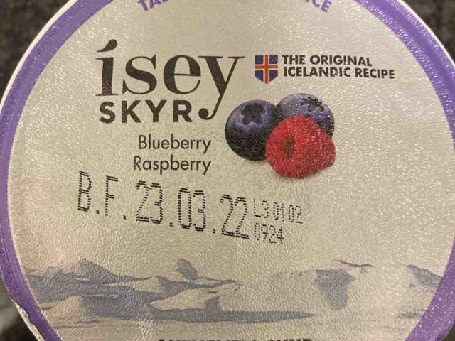 isey skyr, blueberry, raspberry by Knute487 | Hochgeladen von: Knute487