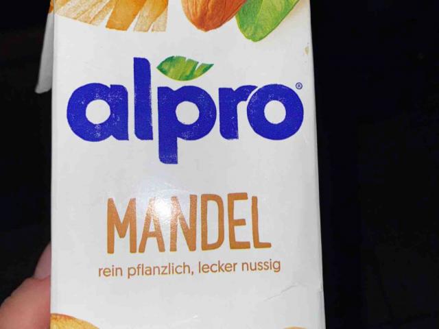 Mandelmilch, rein pflanzlich von jessifltschr | Uploaded by: jessifltschr