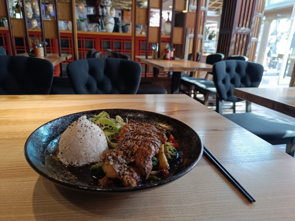 Hochgeladen von: Stella Steinbrenner