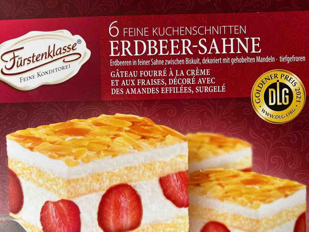 Feine Erdbeer -Sahne Kuchenschnitte von SamuStiller | Hochgeladen von: SamuStiller