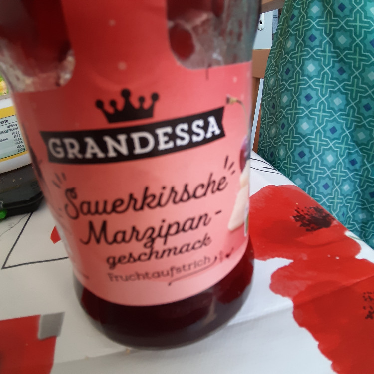 Sauerkirsche Marzipangeschmack Fruchtaufstrich, Grandessa von Qu | Hochgeladen von: Querkopf