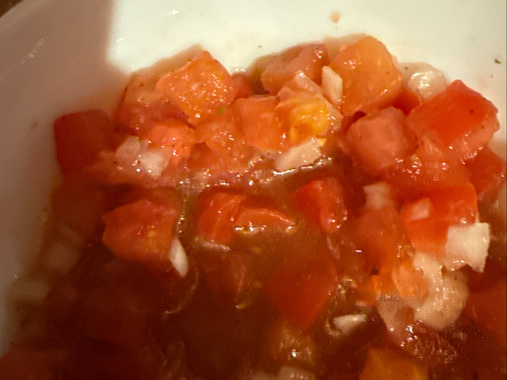 Tomatensalat nach Omas Rezept von Oleyleyla | Hochgeladen von: Oleyleyla Tomatensalat nach Omas Rezept von Oleyleyla | Hochgeladen von: Oleyleyla