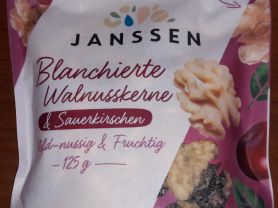 Janssen Blanchierte Walnusskerne und Sauerkirschen | Hochgeladen von: Siope