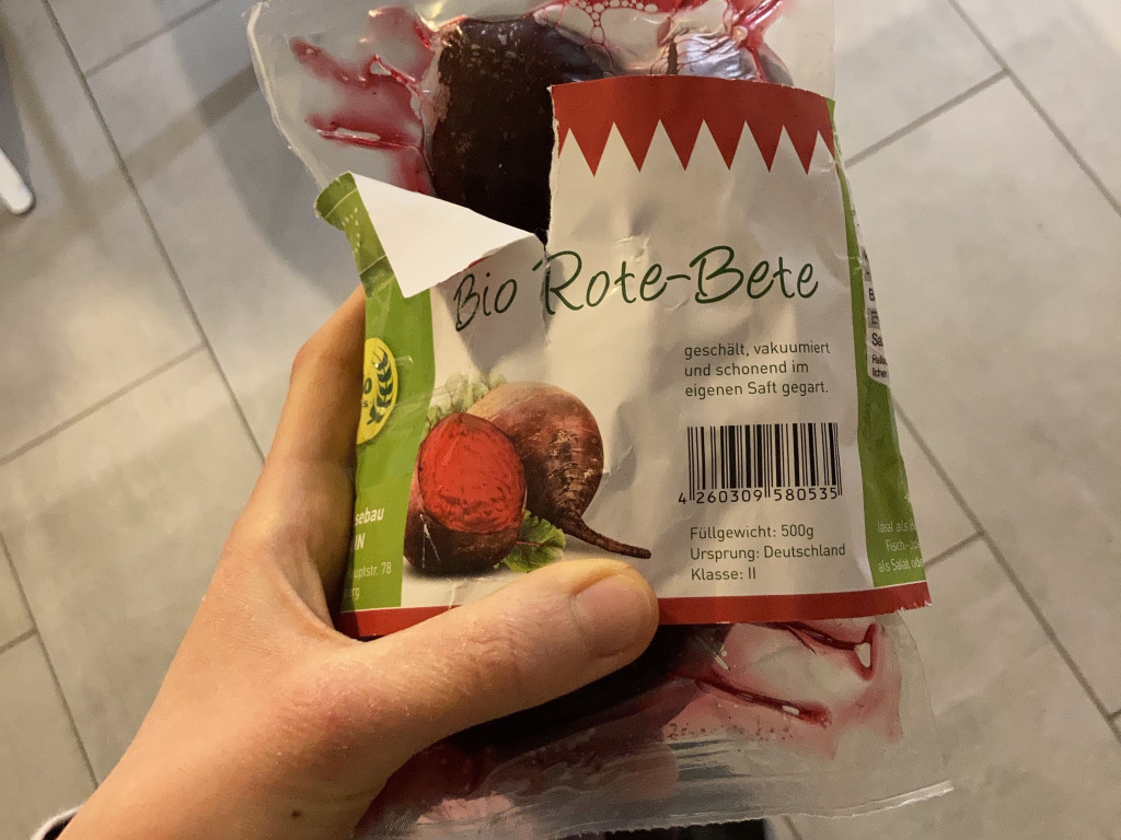 Hochgeladen von: Annashifter111