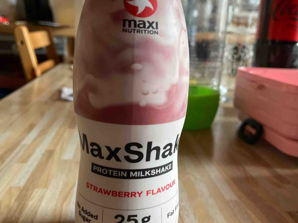 Maxi Shake Strawberry von Zahni | Hochgeladen von: Zahni