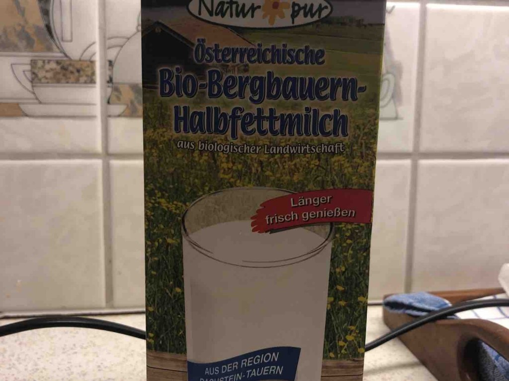 Österreichische Bio-Bergbauern-Halbfettmilch von gutschmik | Hochgeladen von: gutschmik