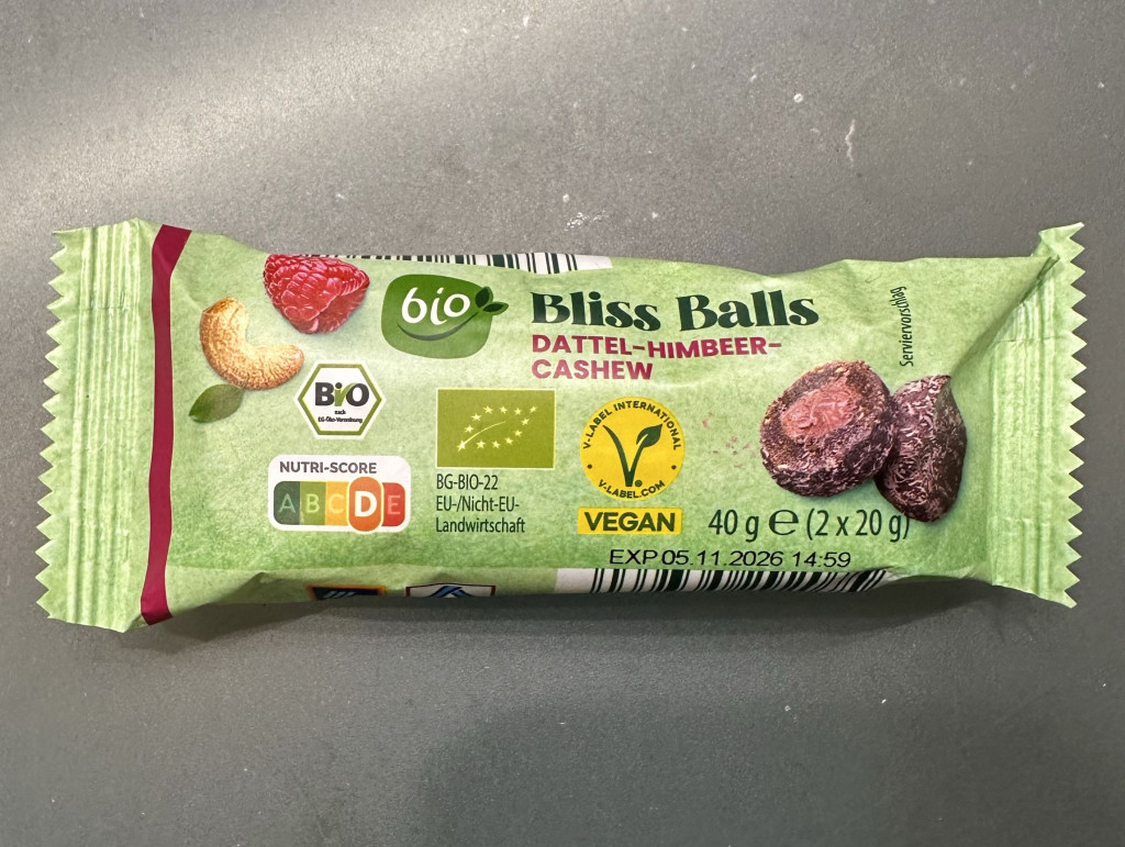 Hochgeladen von: DennisS10