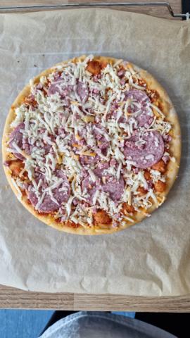 Steinofenpizza Salame von Schmerli | Hochgeladen von: Schmerli