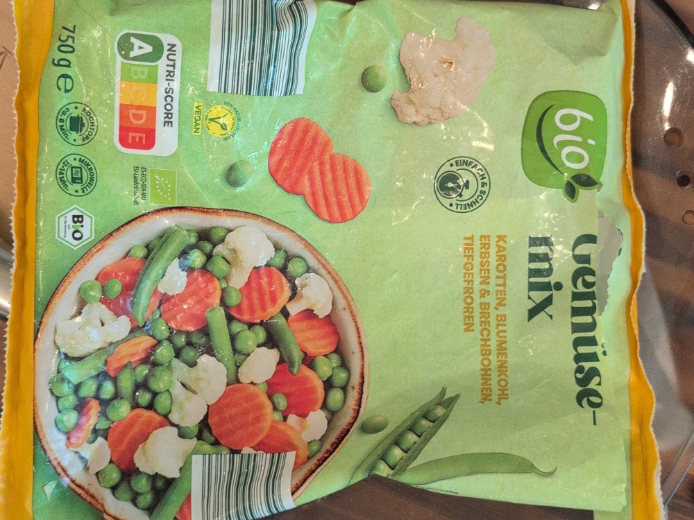 Hochgeladen von: djtcl