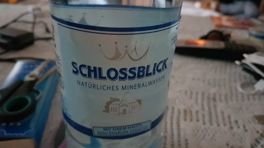 Schlossblick- natürliches Mineralasser von Hisaya | Hochgeladen von: Hisaya