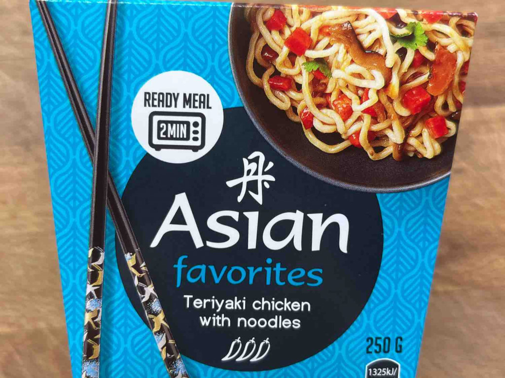Asian favorites, Teriyaki chicken with noodles von leahsophie | Hochgeladen von: leahsophie