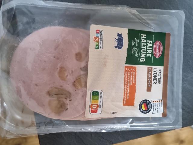 Hochgeladen von: Marymausi31