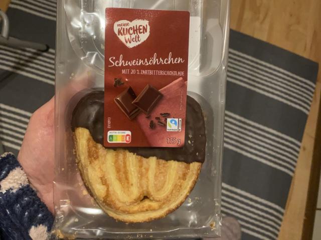 Hochgeladen von: MaryJo82 Hochgeladen von: MaryJo82