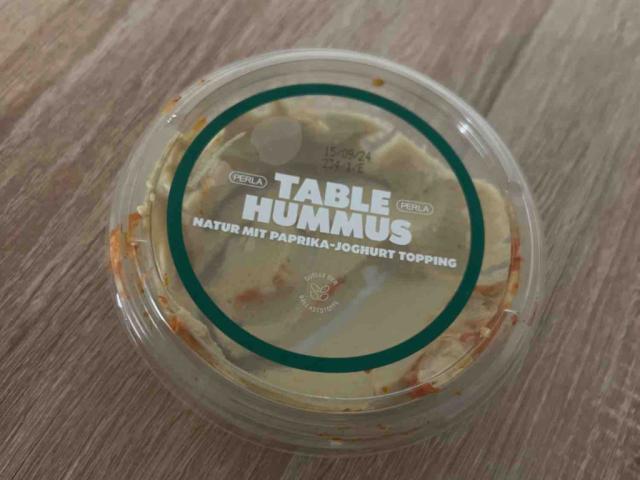 Table Hummus, Natur mit Paprika-Joghurt Topping von oliverk99965 | Hochgeladen von: oliverk9996527