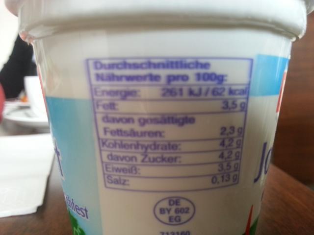 Frischer Joghurt mild 3,5%, stichfest | Hochgeladen von: Misio