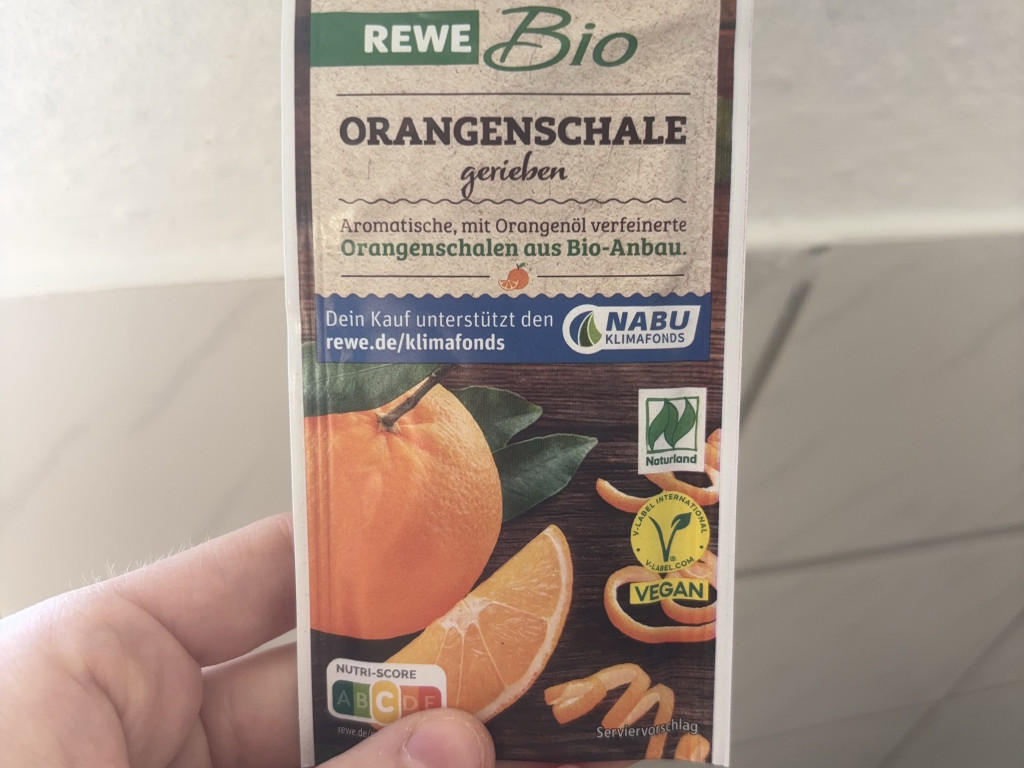 Hochgeladen von: cestmoijola Hochgeladen von: cestmoijola