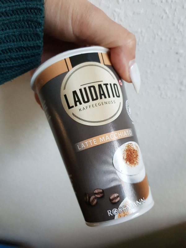 Latte Macchiato, gekühlt  von Tina Meyer | Hochgeladen von: Tina Meyer
