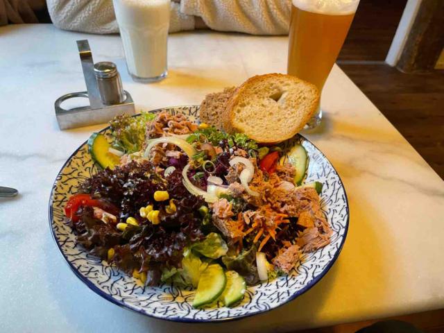 Thunfisch Salat low carb, Rucola, Eisbergsalat, Paprika , Tomate | Hochgeladen von: PS1965