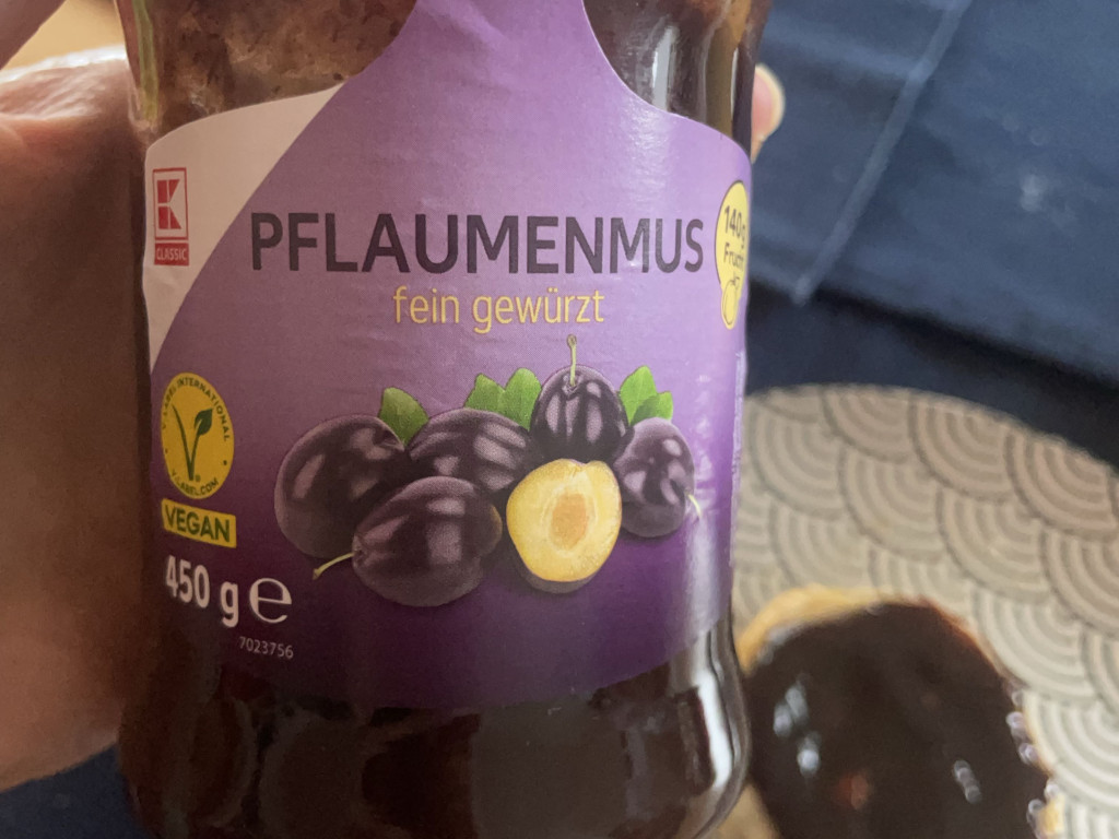 Hochgeladen von: mellynelly2015