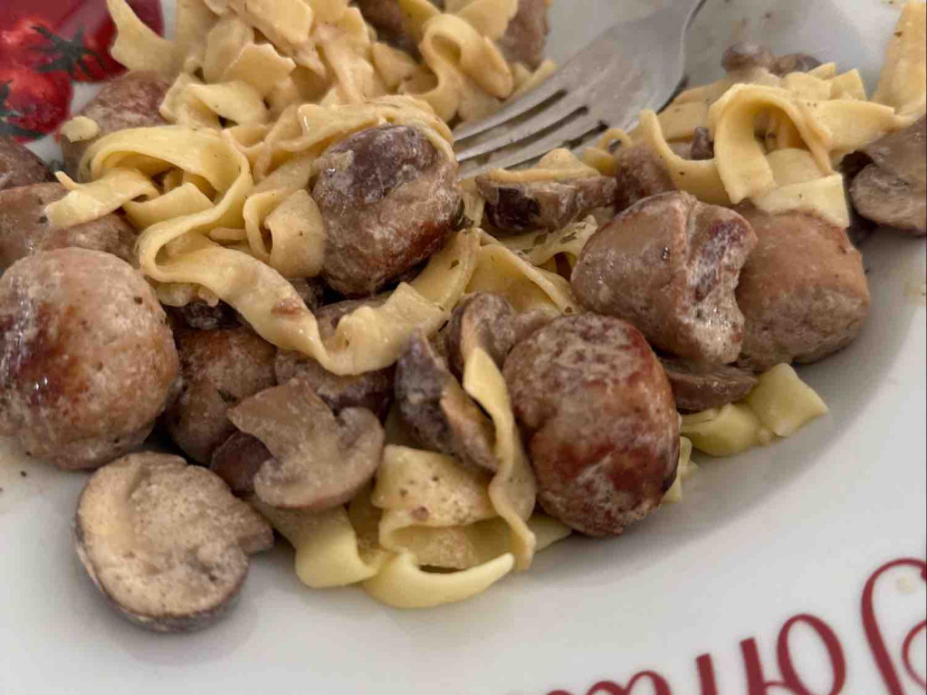 Köttbullar mit Bandnudeln von leonpesch05 | Hochgeladen von: leonpesch05