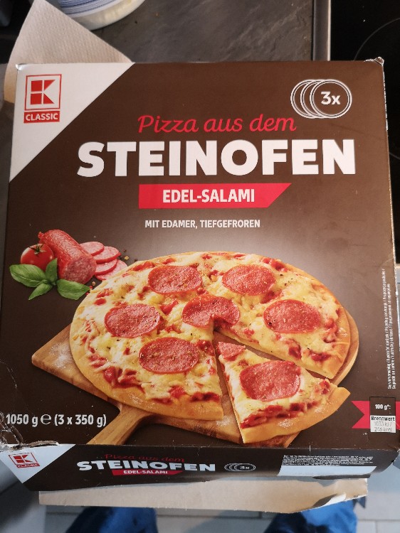 Pizza aus dem Steinofen Edel Salami von pitpeters385 | Hochgeladen von: pitpeters385