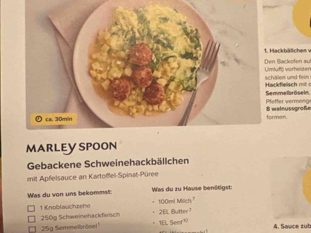 Gebackene Schweinebällchen, mit Apfelsauce an Kartoffel-Spinat-P | Hochgeladen von: mcgn