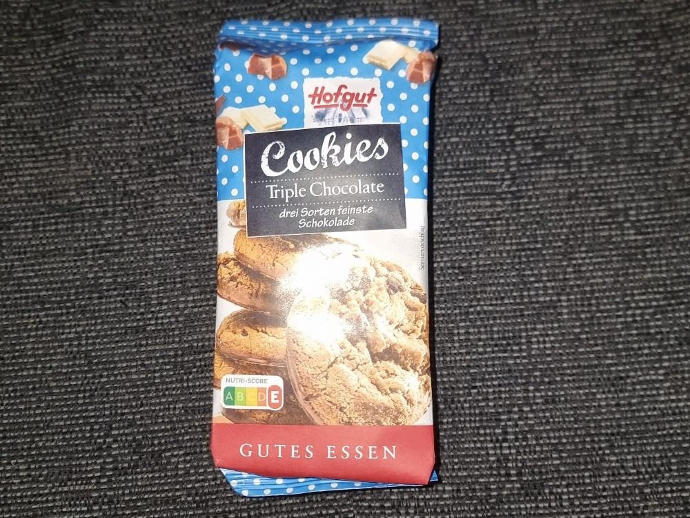 Hochgeladen von: mattttzzze Hochgeladen von: mattttzzze