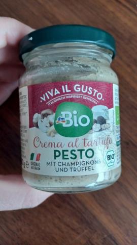Pesto Crema al tartufo, Mit Champignons und Trüffel von julschro | Hochgeladen von: julschroed