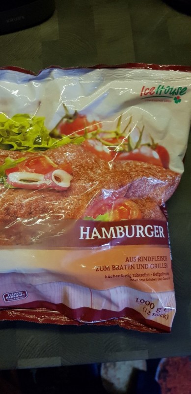 Hamburger, aus Rindfleisch zum braten und grillen von Livi95 | Hochgeladen von: Livi95