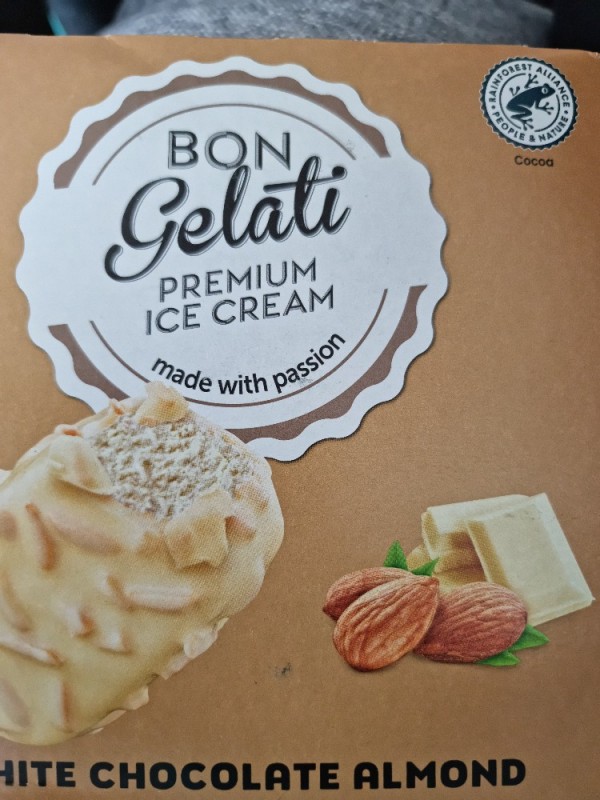 Premium ice cream, white Chocolate Almond von sabinemelitta | Hochgeladen von: sabinemelitta