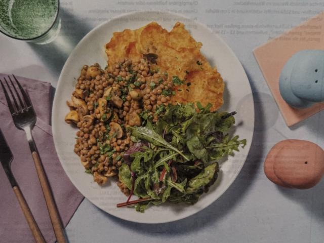 Linsen-Pilz-Ragout mit knackigem Salat, dazu Kartoffelstampf von | Uploaded by: vitad Linsen-Pilz-Ragout mit knackigem Salat, dazu Kartoffelstampf von | Uploaded by: vitad