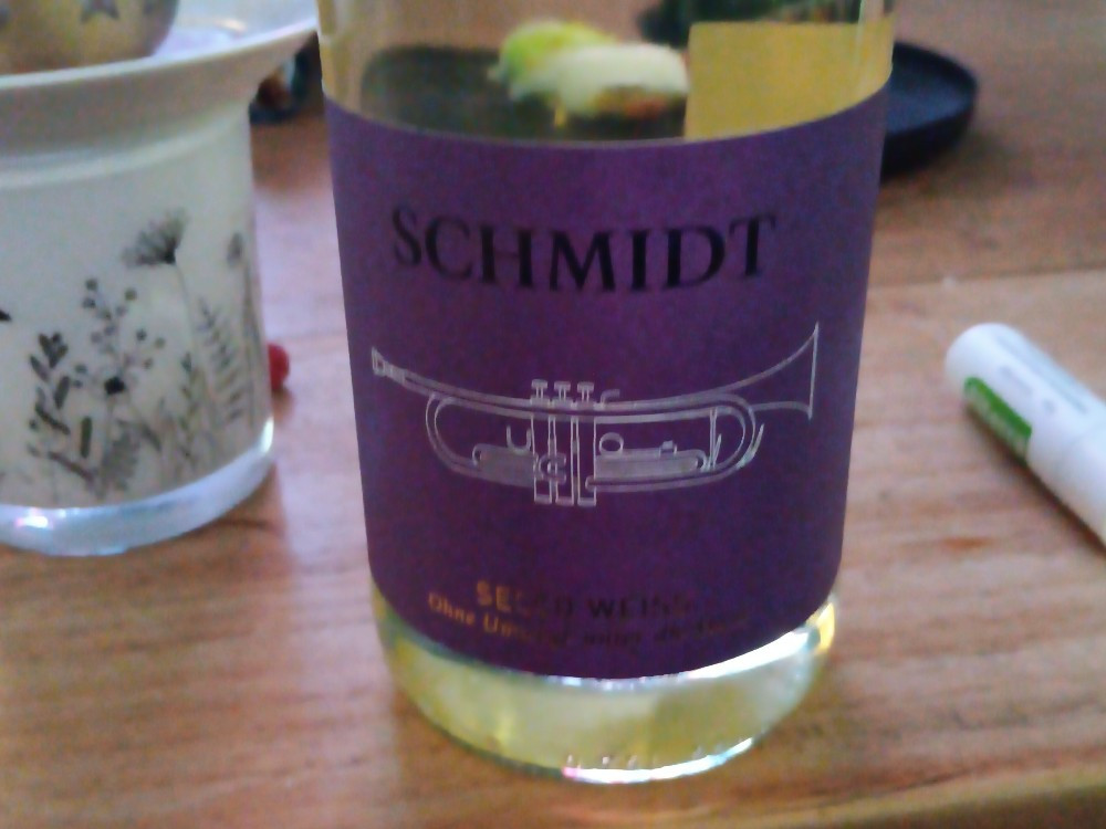 Schmidt Secco Weiß, Perlwein von Carmen.Engelhardt@gmx.net | Hochgeladen von: Carmen.Engelhardt@gmx.net Schmidt Secco Weiß, Perlwein von Carmen.Engelhardt@gmx.net | Hochgeladen von: Carmen.Engelhardt@gmx.net