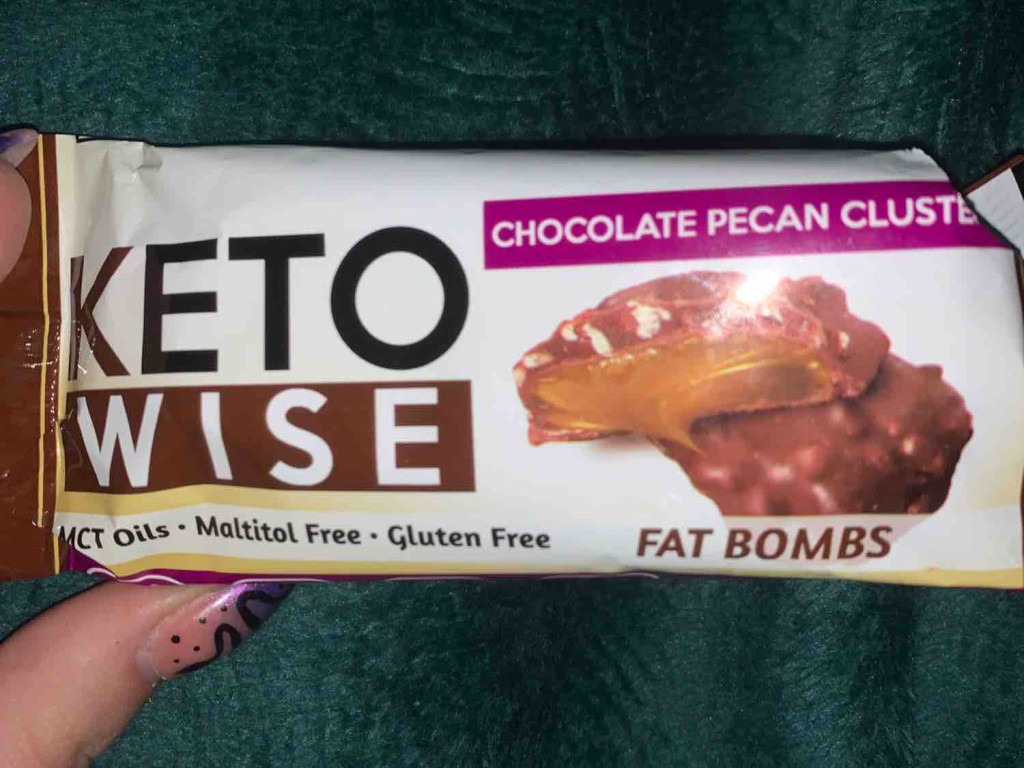 Keto Wise Fat Bombs Chocolate Pecan Clusters von annabrr | Hochgeladen von: annabrr