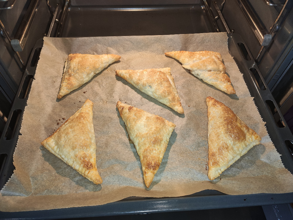 Appelflappen (Apfeltaschen) Thermomix von Sweetyina | Hochgeladen von: Sweetyina