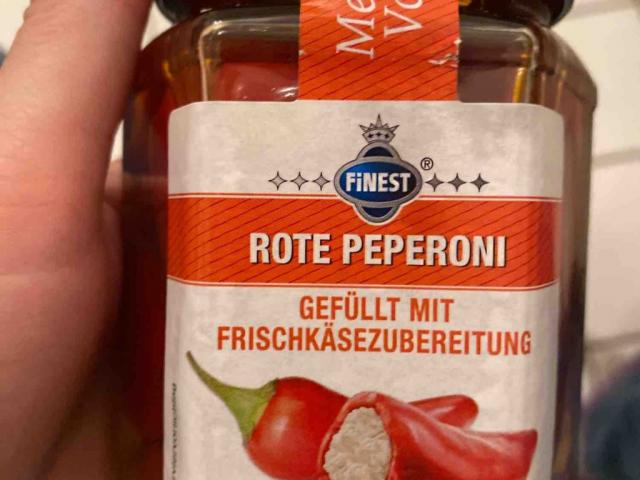 Rote Peperoni, gefüllt mit Frischkäsezubereitung von Yummigirl | Hochgeladen von: Yummigirl