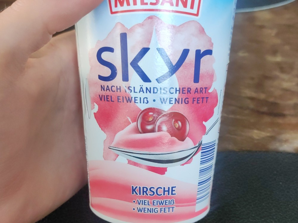Skyr Kirsche von leprachaun | Hochgeladen von: leprachaun Skyr Kirsche von leprachaun | Hochgeladen von: leprachaun