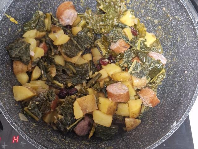 Hochgeladen von: ElenFlow