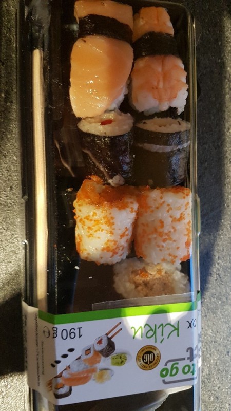 Sushi Box, Kiku von Beetle1333 | Hochgeladen von: Beetle1333