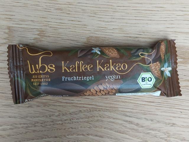 Hochgeladen von: JuliaGso. Hochgeladen von: JuliaGso.