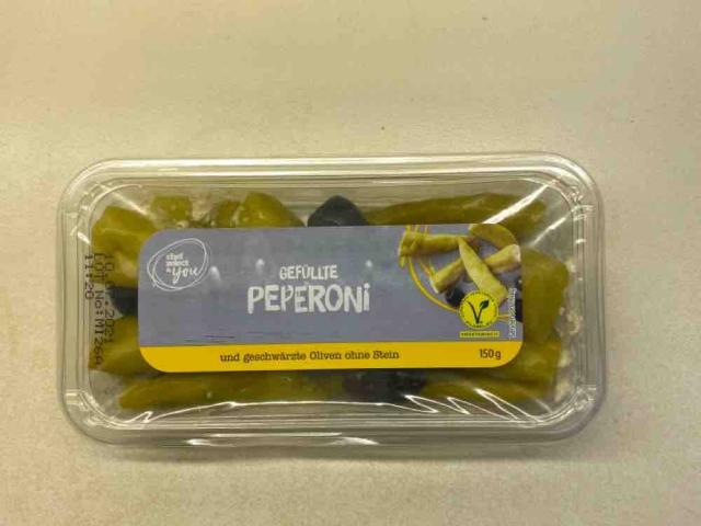 Gefüllte Peperoni, und geschwärzte Oliven ohne Stein by Axelfony | Uploaded by: Axelfony