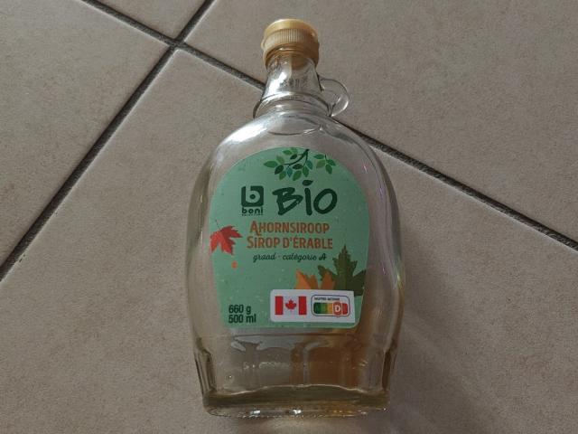 Hochgeladen von: g0ldencaps