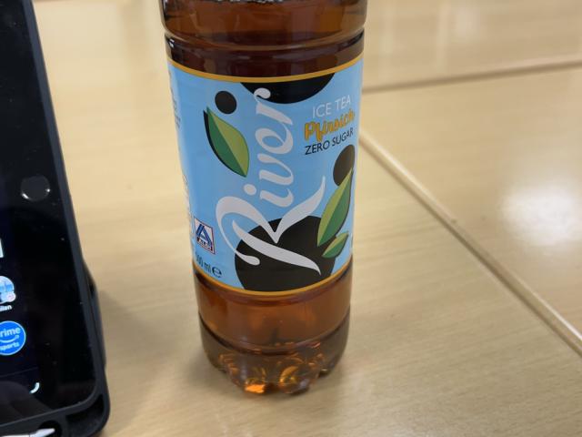 Hochgeladen von: LucaI999 Hochgeladen von: LucaI999